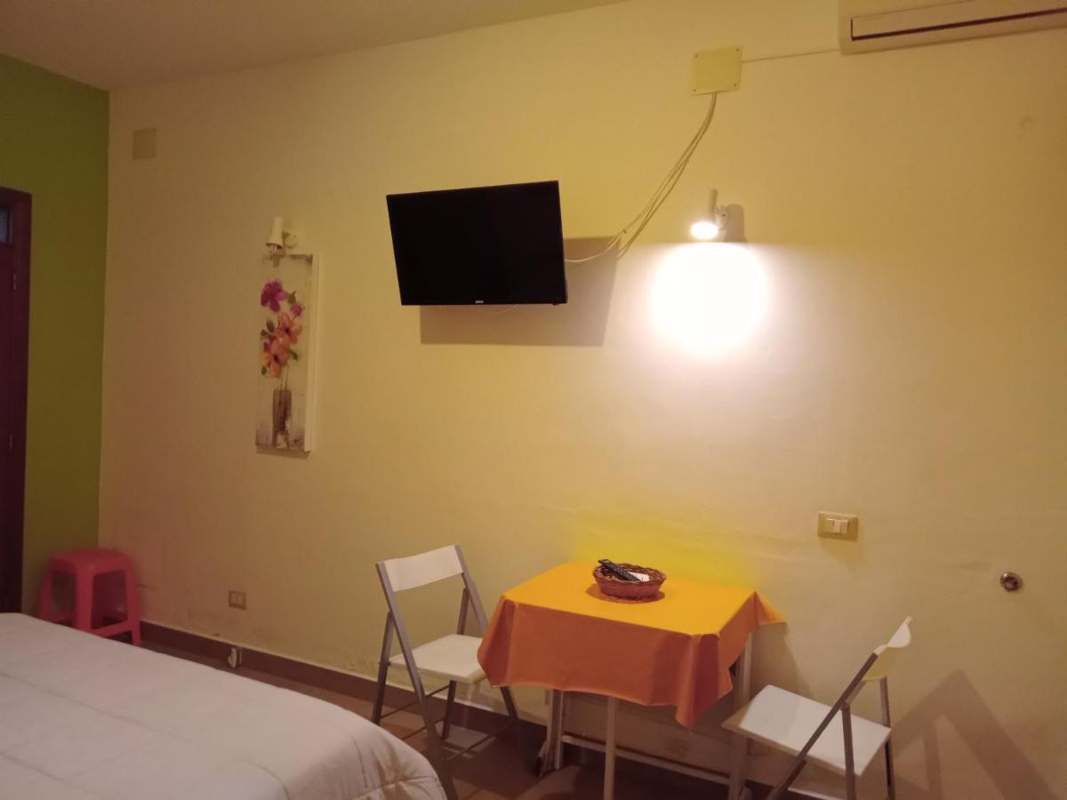 Appartamento Seflonia Cefalu Luaran gambar