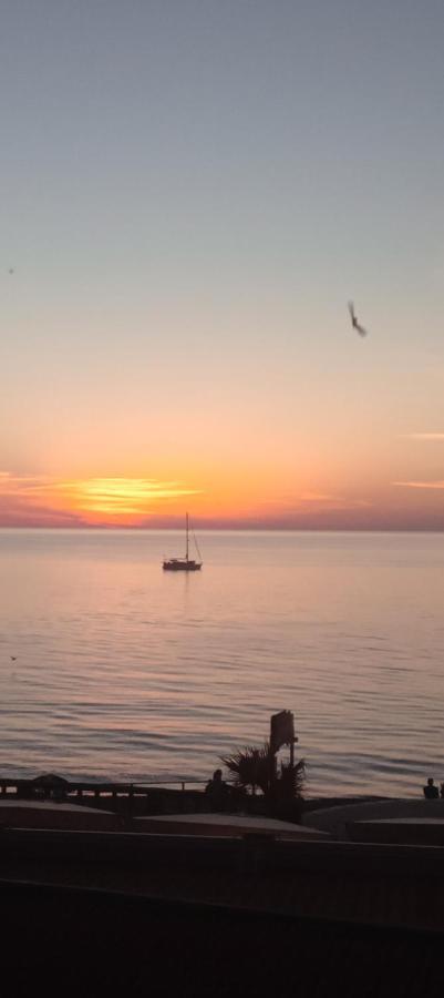 Appartamento Seflonia Cefalu Luaran gambar